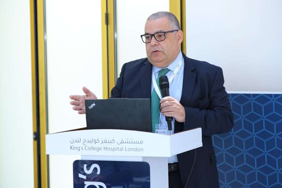الأستاذ دكتور محمد البربري يحاضر في دورة HypoLearn الأولى بمستشفى King's College Hospital London في جدة 2025